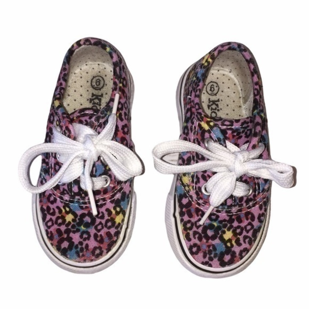 Kidgets Sneakers